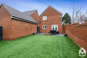 Photo 13- click for photo gallery